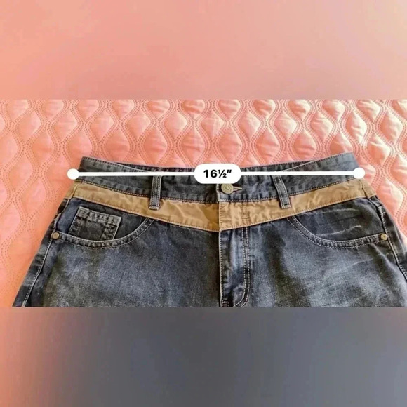 Vogue Goesto Classic Jeans - Picture 9 of 10